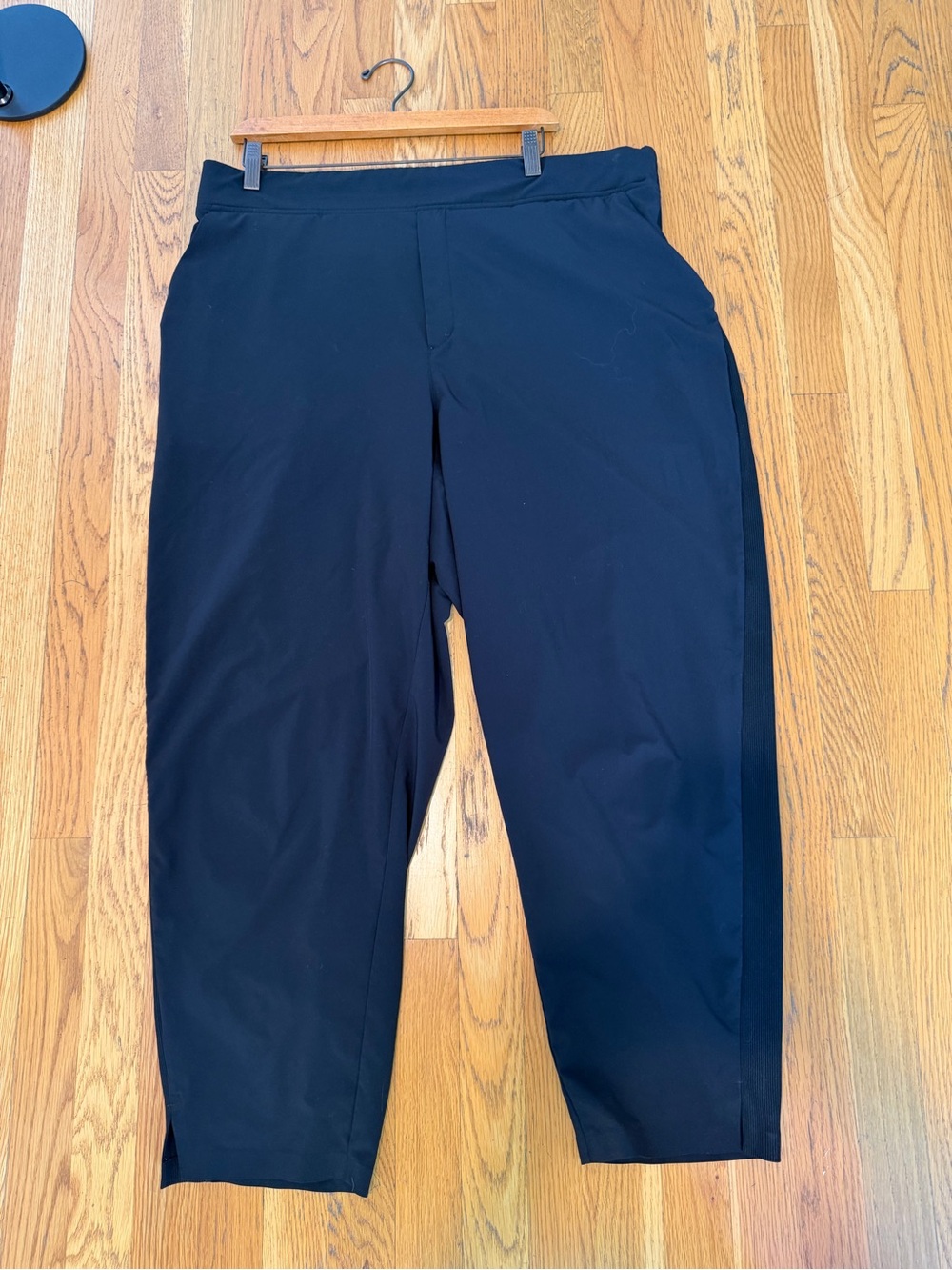 Athleta Brooklyn Mid Rise Ankle Pants in Black, size 18